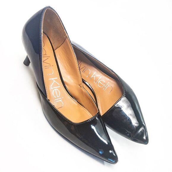 Calvin Klein Nala Two-Tone Blue/Black Patent Kitten Heels Sz 6 - Picture 6 of 9